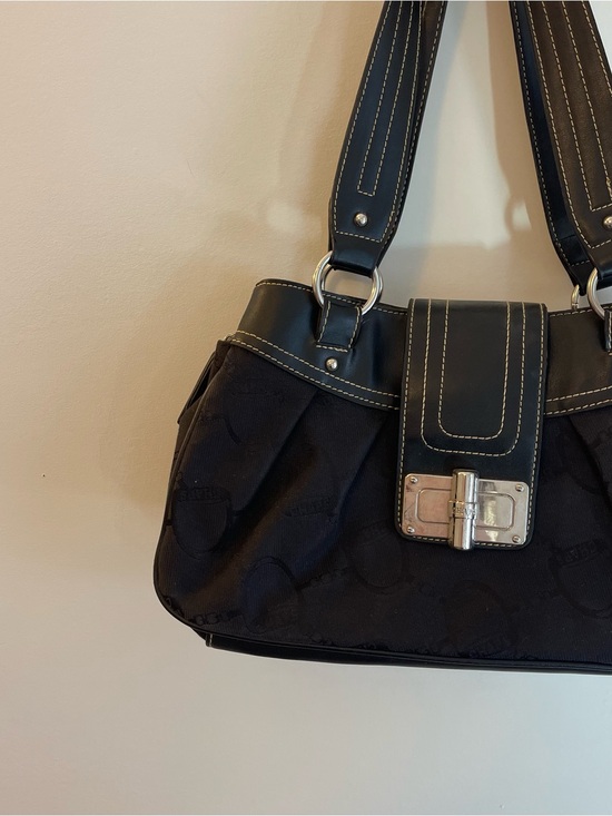 Chaps Handbags - Chaps Black Y2K Baddie Shoulder Bag Purse 2000s 90s Saddle Bit